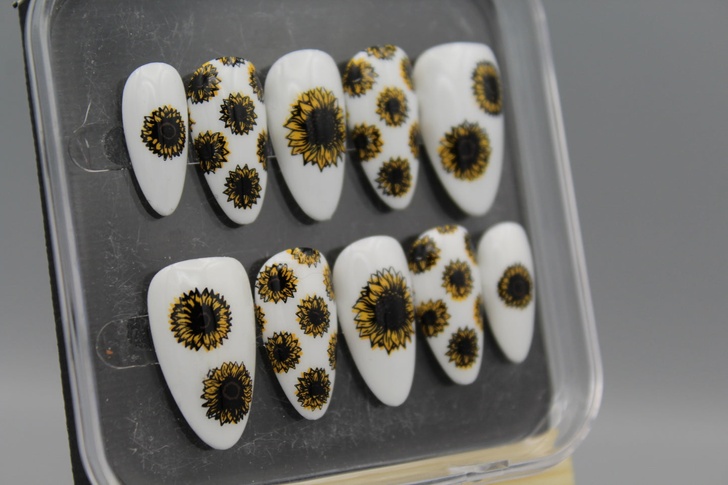 Sunflowers & Sunshine