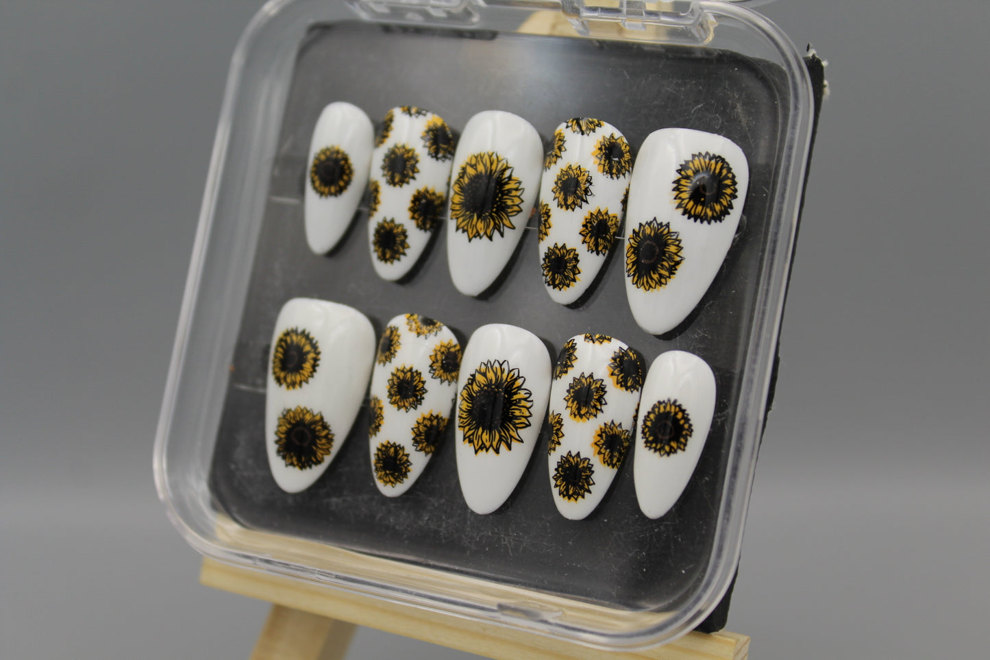 Sunflowers & Sunshine