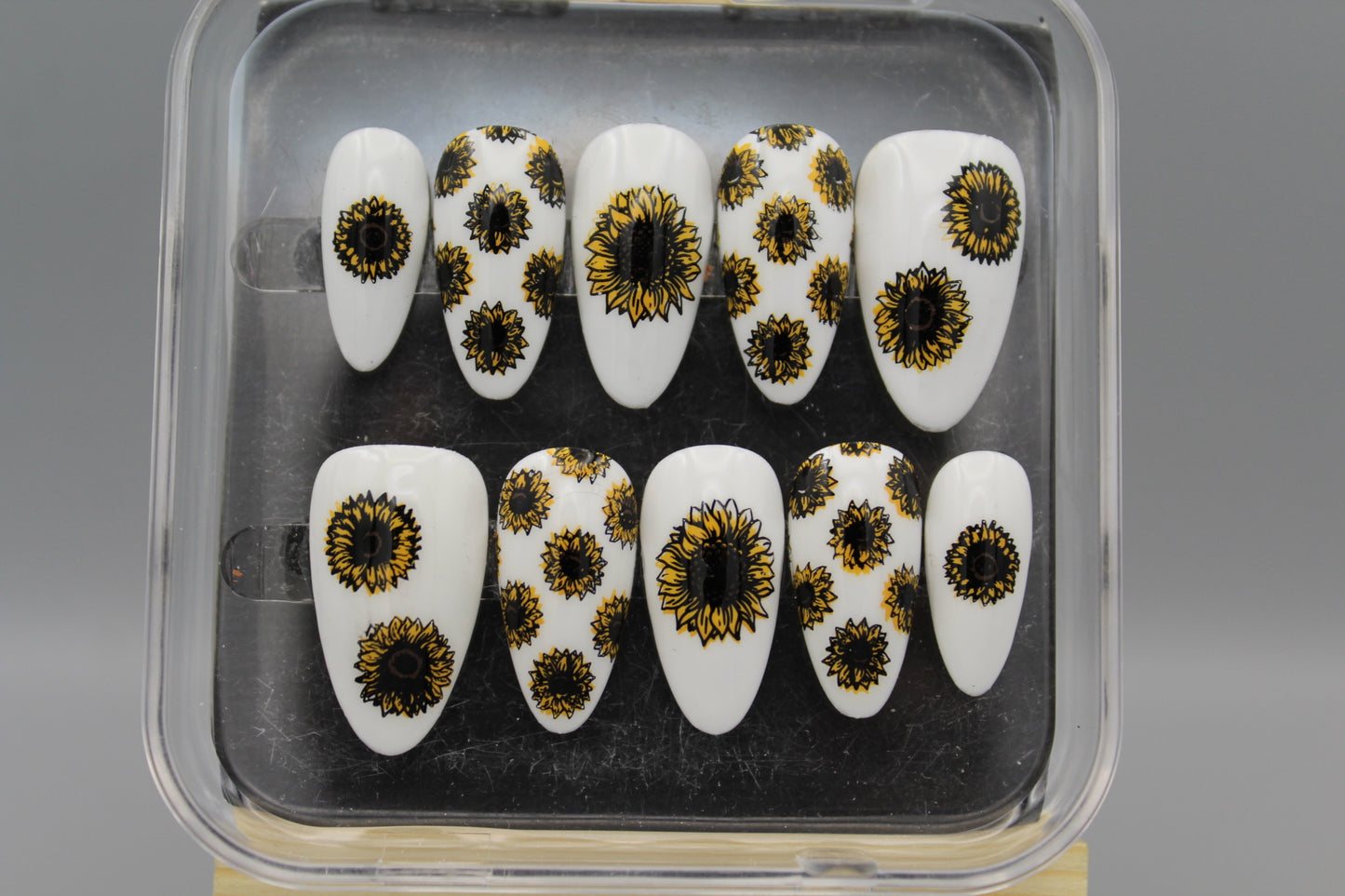 Sunflowers & Sunshine